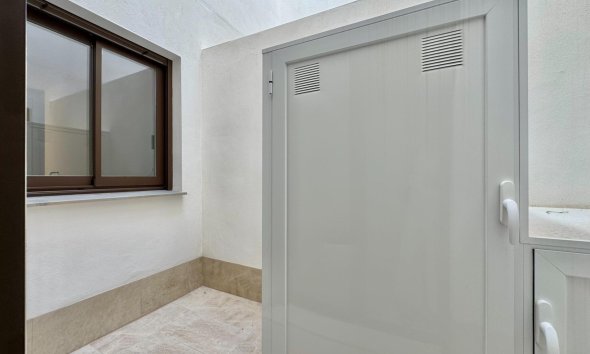 Revente - Apartment -
Torrevieja - Habaneras