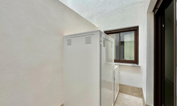 Revente - Apartment -
Torrevieja - Habaneras