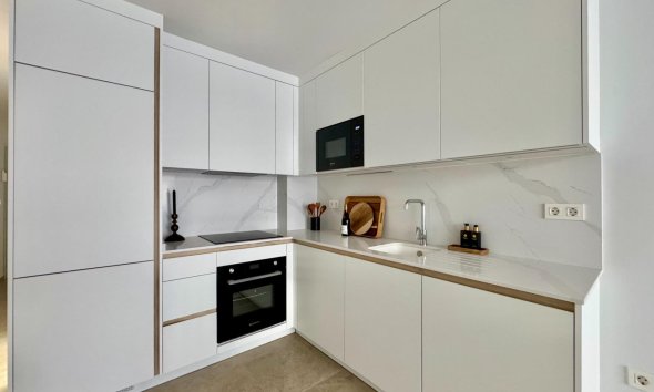 Revente - Apartment -
Torrevieja - Habaneras