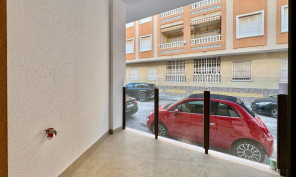 Revente - Apartment -
Torrevieja - Habaneras