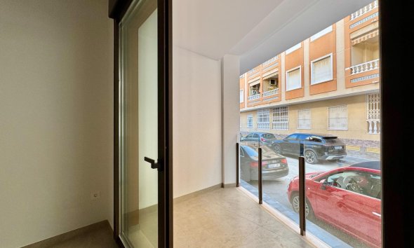 Revente - Apartment -
Torrevieja - Habaneras