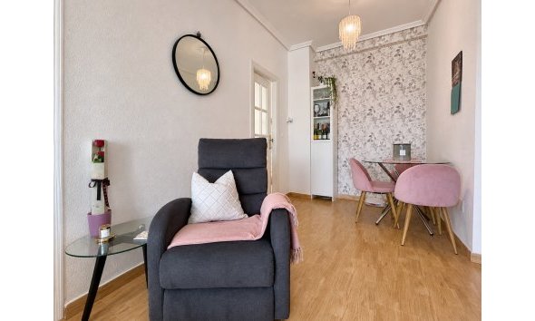 Resale - Apartment -
Cabo Roig - Costa Blanca