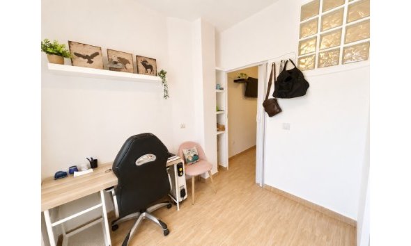 Resale - Apartment -
Cabo Roig - Costa Blanca
