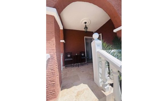 Revente - Villa -
Villamartin - Costa Blanca