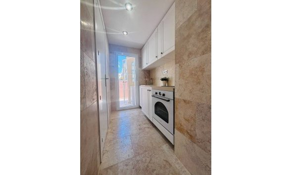 Revente - Villa -
Villamartin - Costa Blanca