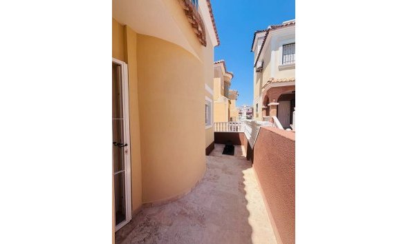 Revente - Villa -
Villamartin - Costa Blanca