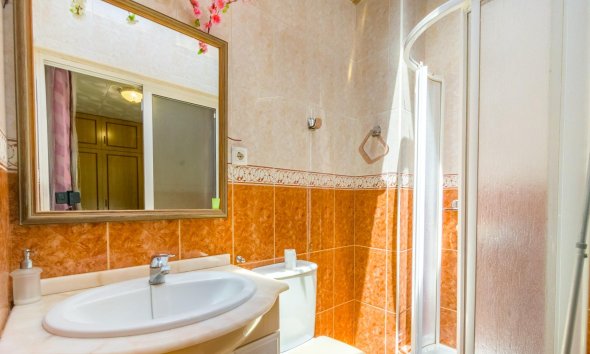 Revente - Bungalow -
Torrevieja - Torretas