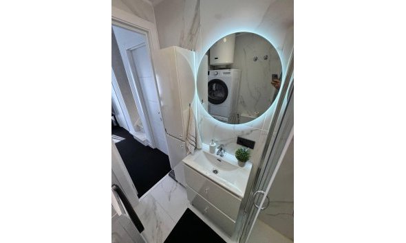 Resale - Duplex -
Torrevieja - Carrefour