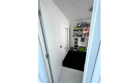 Resale - Duplex -
Torrevieja - Carrefour