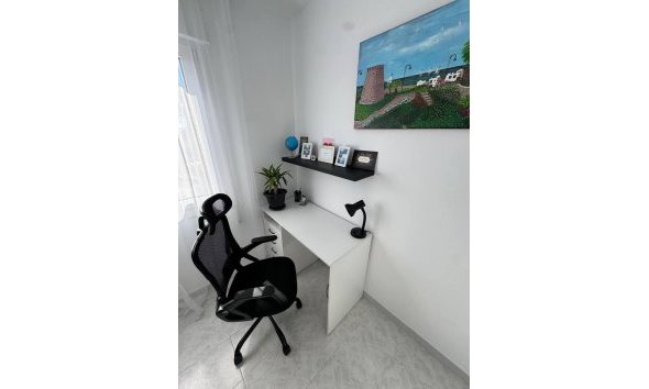 Resale - Duplex -
Torrevieja - Carrefour