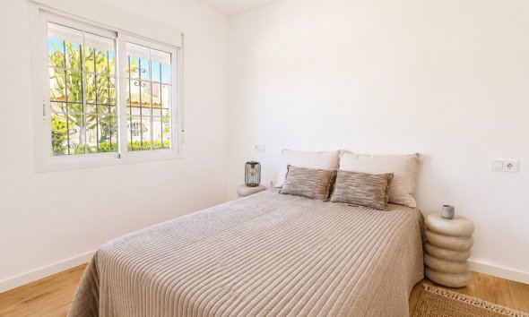 Revente - Town House -
Orihuela Costa - Costa Blanca