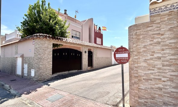 Revente - Town House -
Los Altos - Costa Blanca