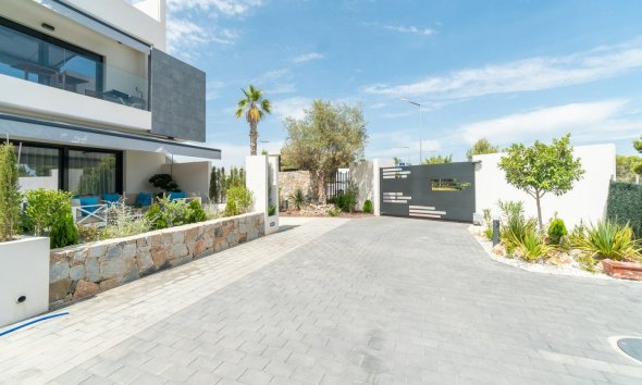 Nouvelle construction - Bungalow -
Torrevieja - Los Balcones