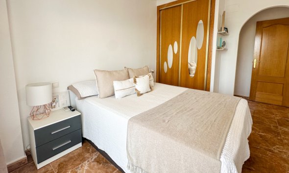 Revente - Apartment -
Guardamar del Segura - Costa Blanca