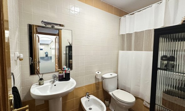 Revente - Apartment -
Guardamar del Segura - Costa Blanca