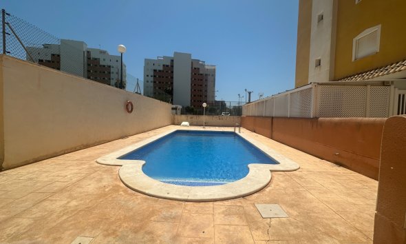 Revente - Apartment -
Guardamar del Segura - Costa Blanca