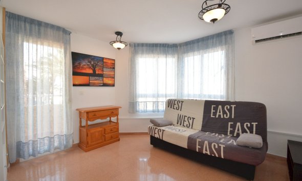 Revente - Apartment -
Guardamar del Segura - Costa Blanca