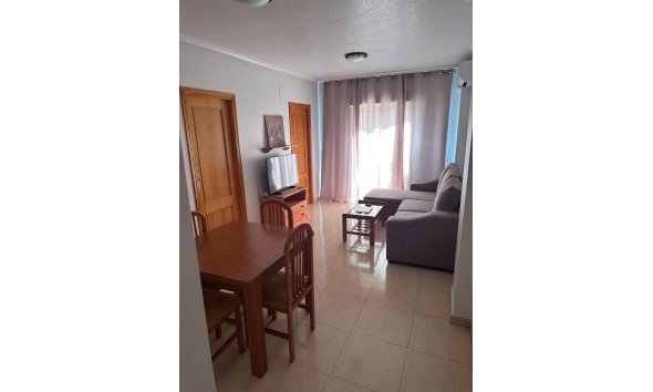 Revente - Apartment -
Torrevieja - Centro