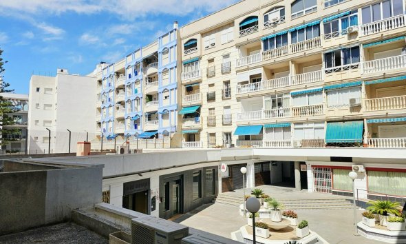 Revente - Apartment -
Torrevieja - Playa de los Locos