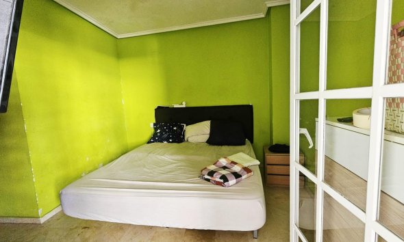 Revente - Apartment -
Torrevieja - Playa de los Locos