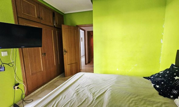 Revente - Apartment -
Torrevieja - Playa de los Locos