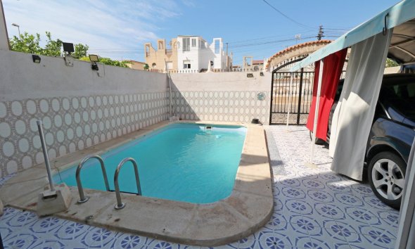 Revente - Quad House -
Torrevieja - Torretas