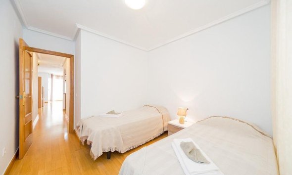 Revente - Apartment -
Torrevieja - Playa del Cura
