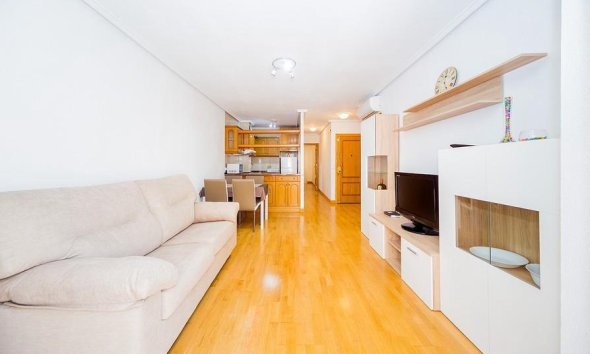 Revente - Apartment -
Torrevieja - Playa del Cura