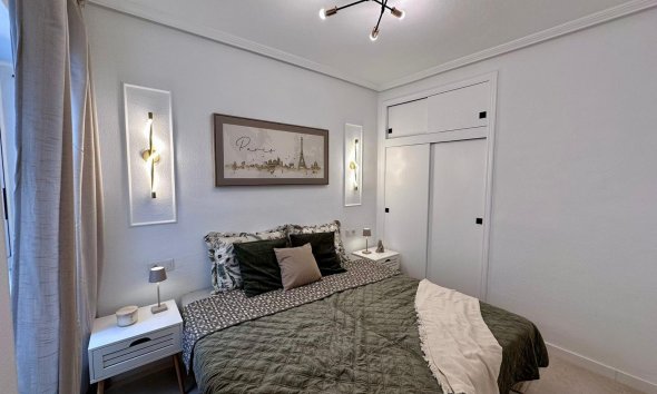 Revente - Apartment -
Torrevieja - Habaneras