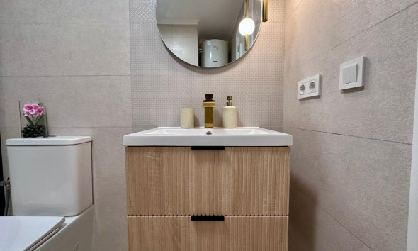 Revente - Apartment -
Torrevieja - Habaneras