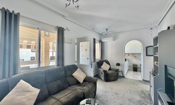 Reventa - Town House -
Orihuela Costa - La Florida