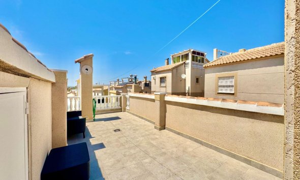 Reventa - Town House -
Orihuela Costa - La Florida