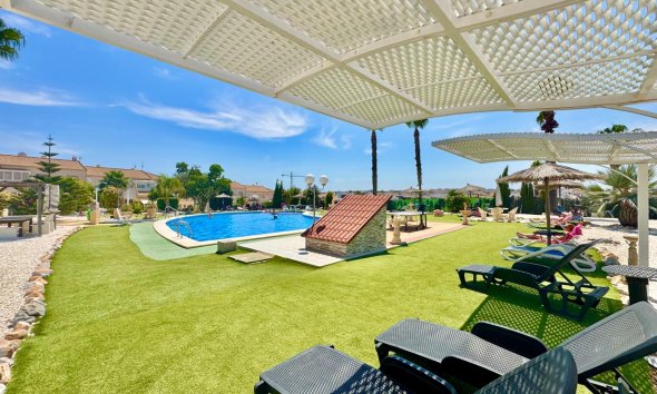 Reventa - Town House -
Orihuela Costa - La Florida