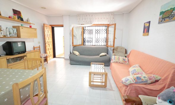 Resale - Bungalow -
Torrevieja - Acequion