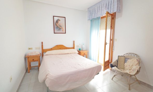Resale - Bungalow -
Torrevieja - Acequion