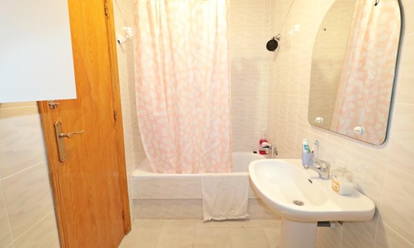 Resale - Bungalow -
Torrevieja - Acequion