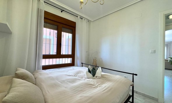 Reventa - Apartment -
Orihuela Costa - Costa Blanca