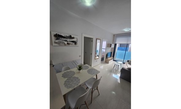 Revente - Apartment -
Torrevieja - Estacion De Autobuses