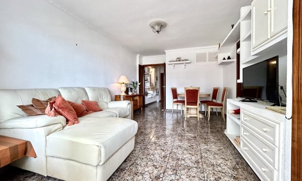 Revente - Apartment -
Punta Prima - Costa Blanca