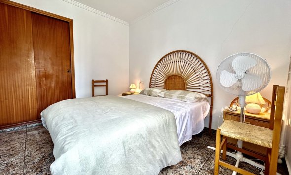 Revente - Apartment -
Punta Prima - Costa Blanca