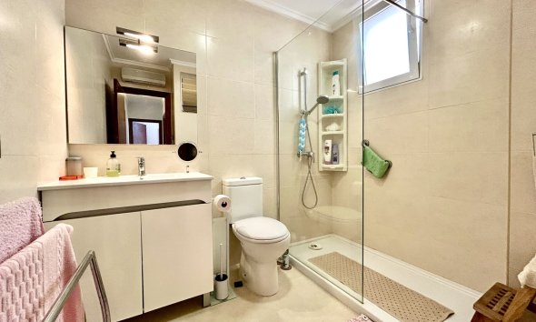 Revente - Apartment -
Punta Prima - Costa Blanca