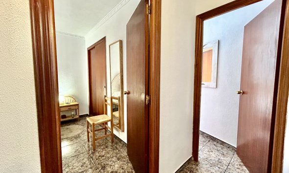Revente - Apartment -
Punta Prima - Costa Blanca