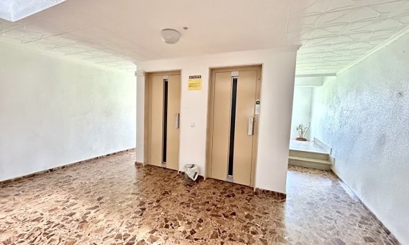 Revente - Apartment -
Punta Prima - Costa Blanca