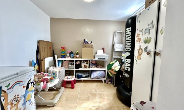 Revente - Villa -
Villamartin - Costa Blanca