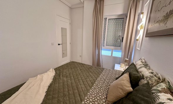 Revente - Apartment -
Torrevieja - Estacion De Autobuses