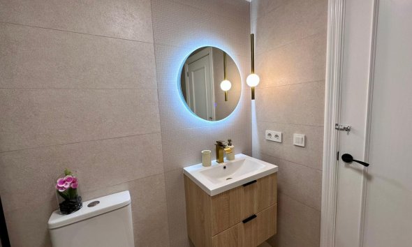 Revente - Apartment -
Torrevieja - Estacion De Autobuses
