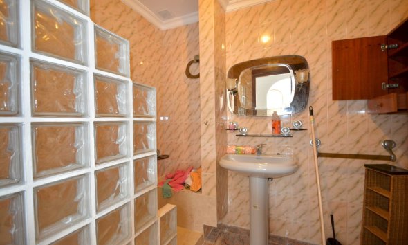Revente - Town House -
Torrevieja - Costa Blanca