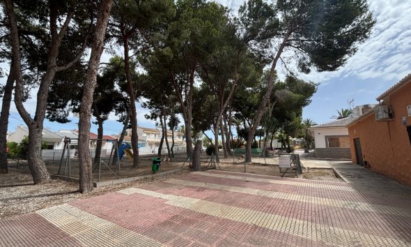 Revente - Town House -
Torrevieja - Costa Blanca