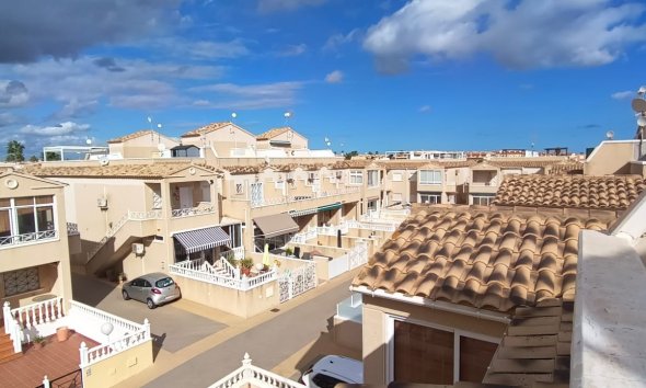 Reventa - Villa -
Orihuela Costa - Costa Blanca