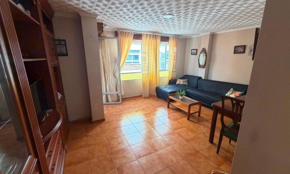 Revente - Apartment -
Torrevieja